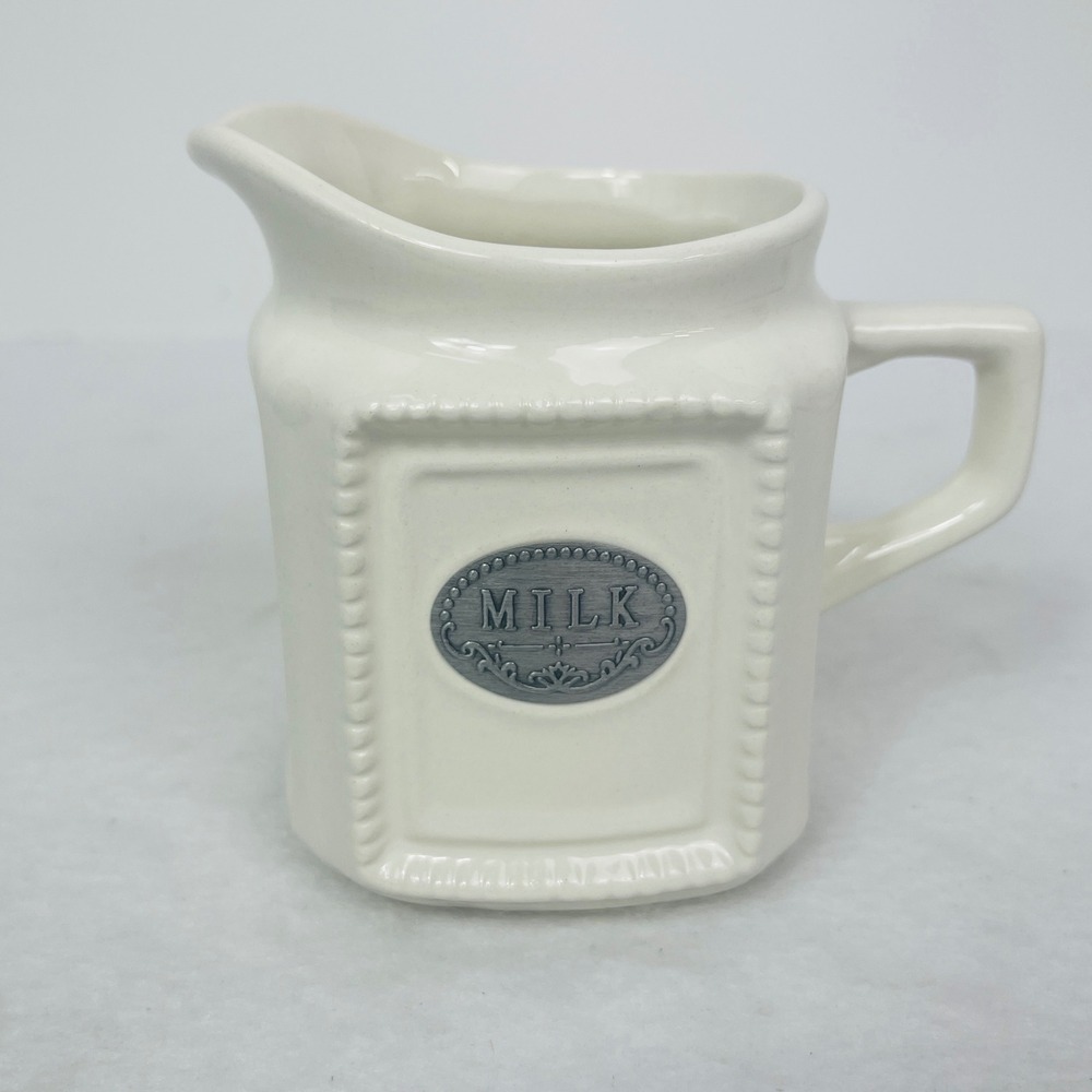 THL Ceramic Milk Creamer Pitcher Cream Farmhouse Metal Plaque Accent Excellent
